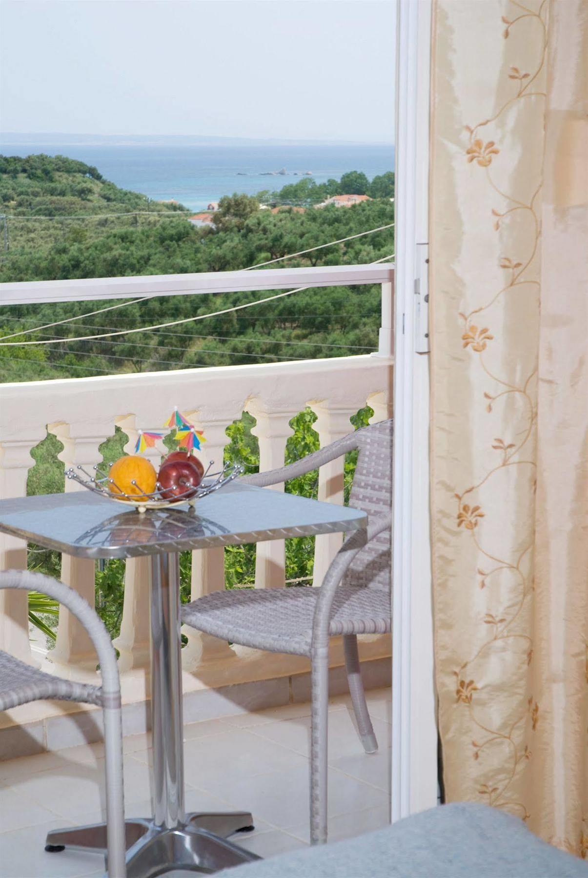 Zante Pantheon Hotel Ciliví Kültér fotó